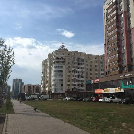 Уютная Квартира Комфорт Класса74 Akmola Esterno foto