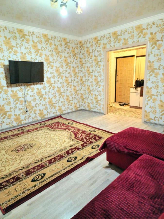 Уютная Квартира Комфорт Класса74 Akmola Esterno foto