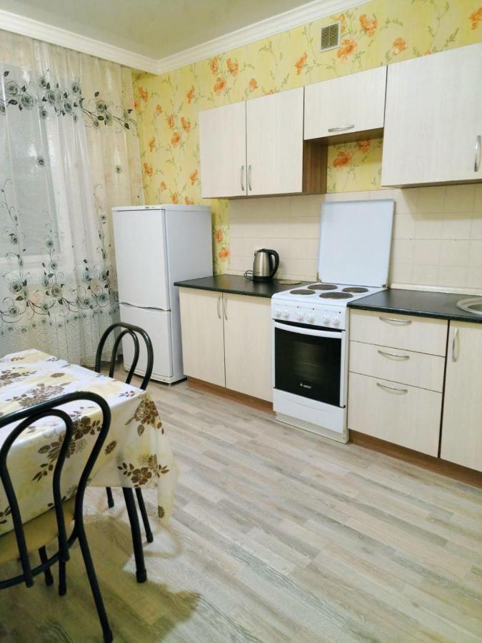 Уютная Квартира Комфорт Класса74 Akmola Esterno foto